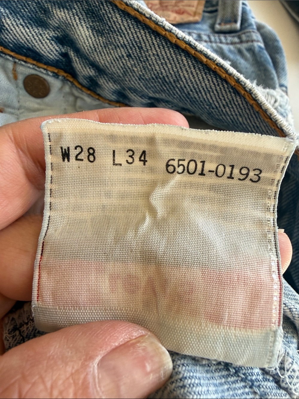 Coveted 501 Levi's Light Blue Distressed Denim Cutoff Shorts vintage - Picture 12 of 12
